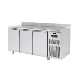 3 Doors 600 Remote Chiller counter PLUS PPCT603GNMRALFL Splashback