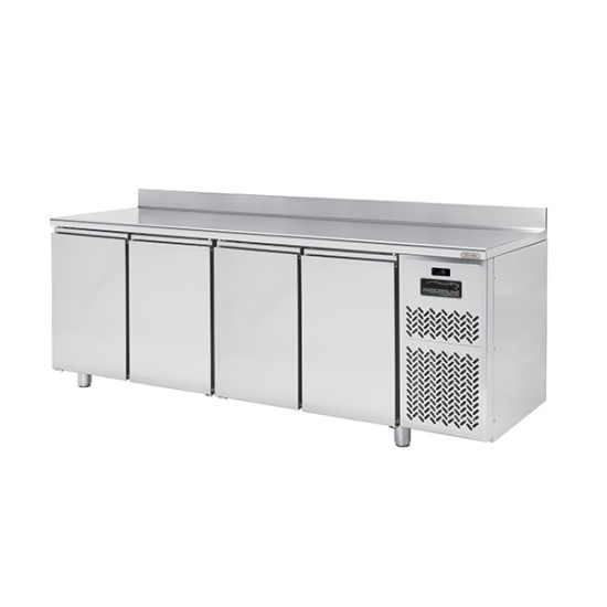4 Doors 760 Chiller counter PLUS PPCT7A4ANALFL Splashback